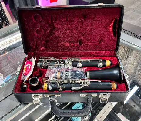 Jupiter - Student Bb Clarinet ABS Matte w/ Adjustable Thumb Rest